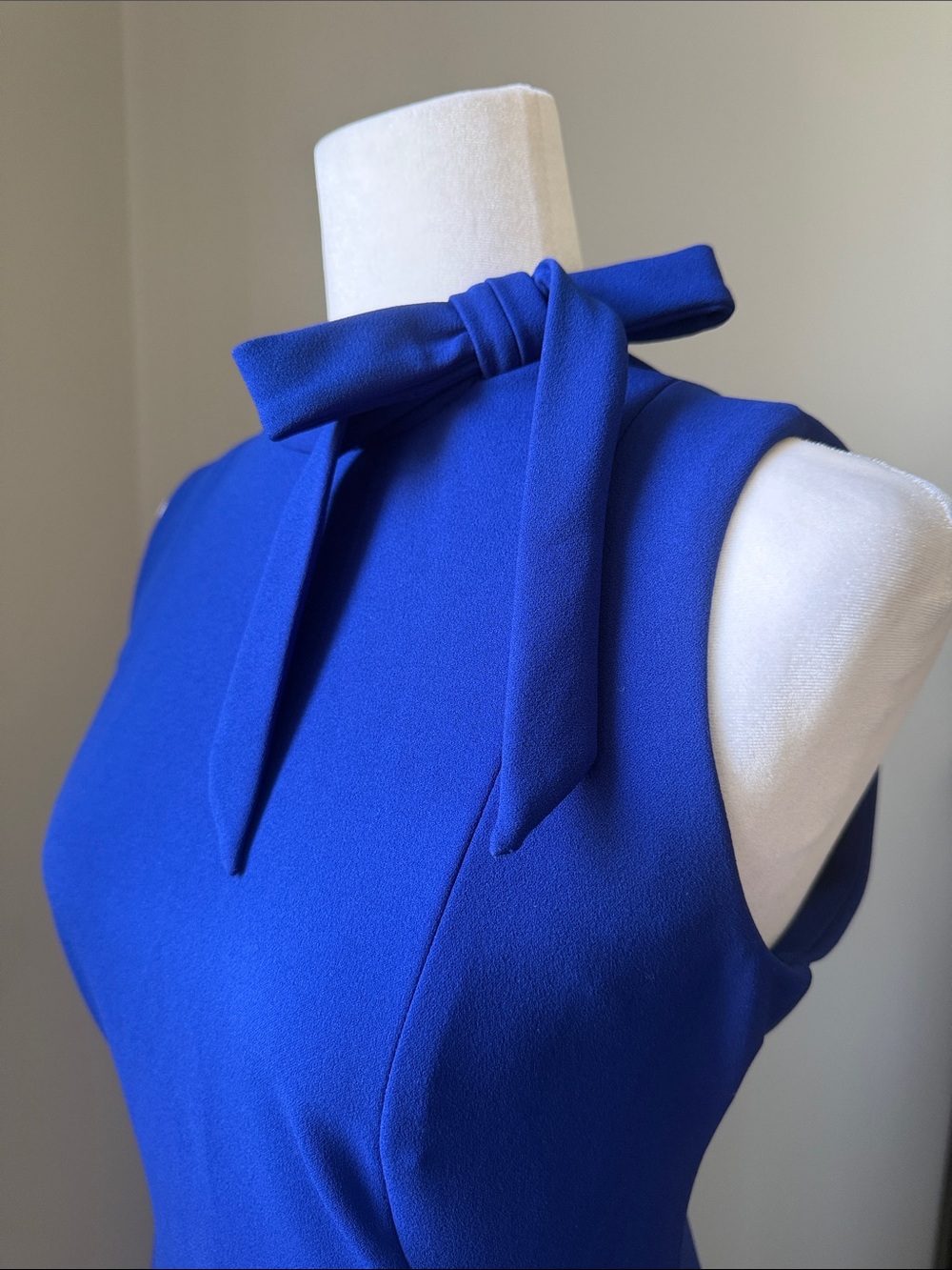 CALVIN KLEIN Royal Blue Tie Neck Sheath Dress Sleeveless Women’s Size 10 - Picture 2 of 13